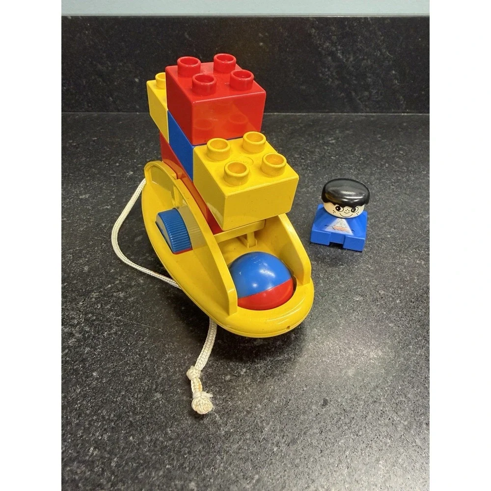 Vintage LEGO DUPLO‎ 2056 Rock n Rattle Pull Toy Boat w Figure Interlego Sweden